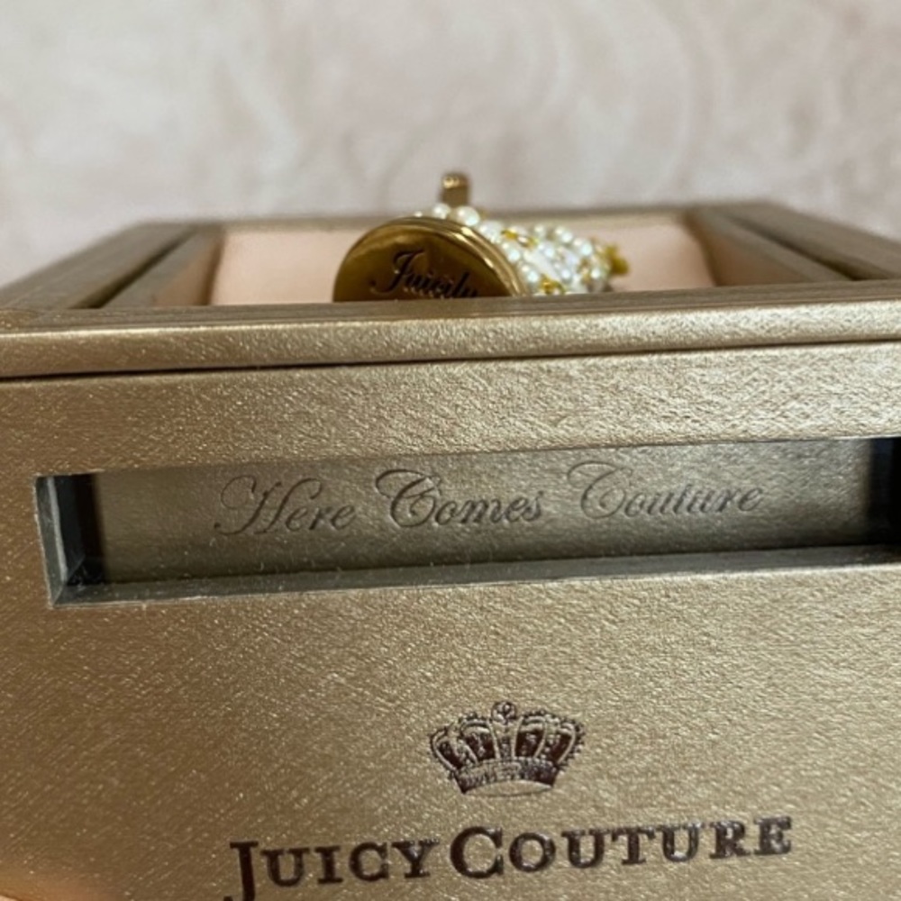 Juicy Couture WEDDING CAKE Charm Pearls Dove BRIDAL ANNIVERSARY - Picture 5 of 8